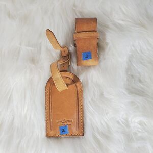 Louis Vuitton Luggage Tag with poignet